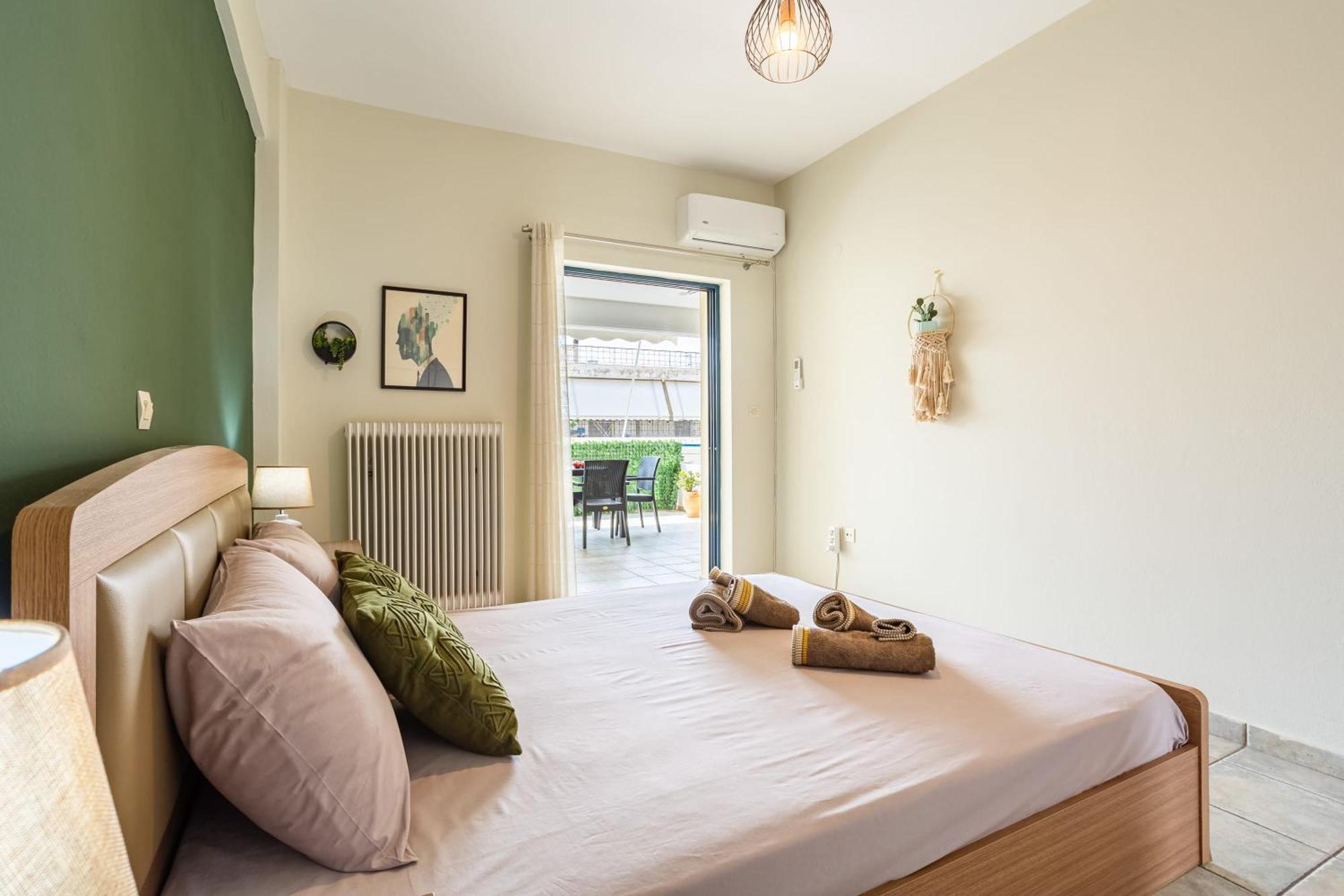 Jason City Escape - Cozy Urban Gem Kalamata Extérieur photo