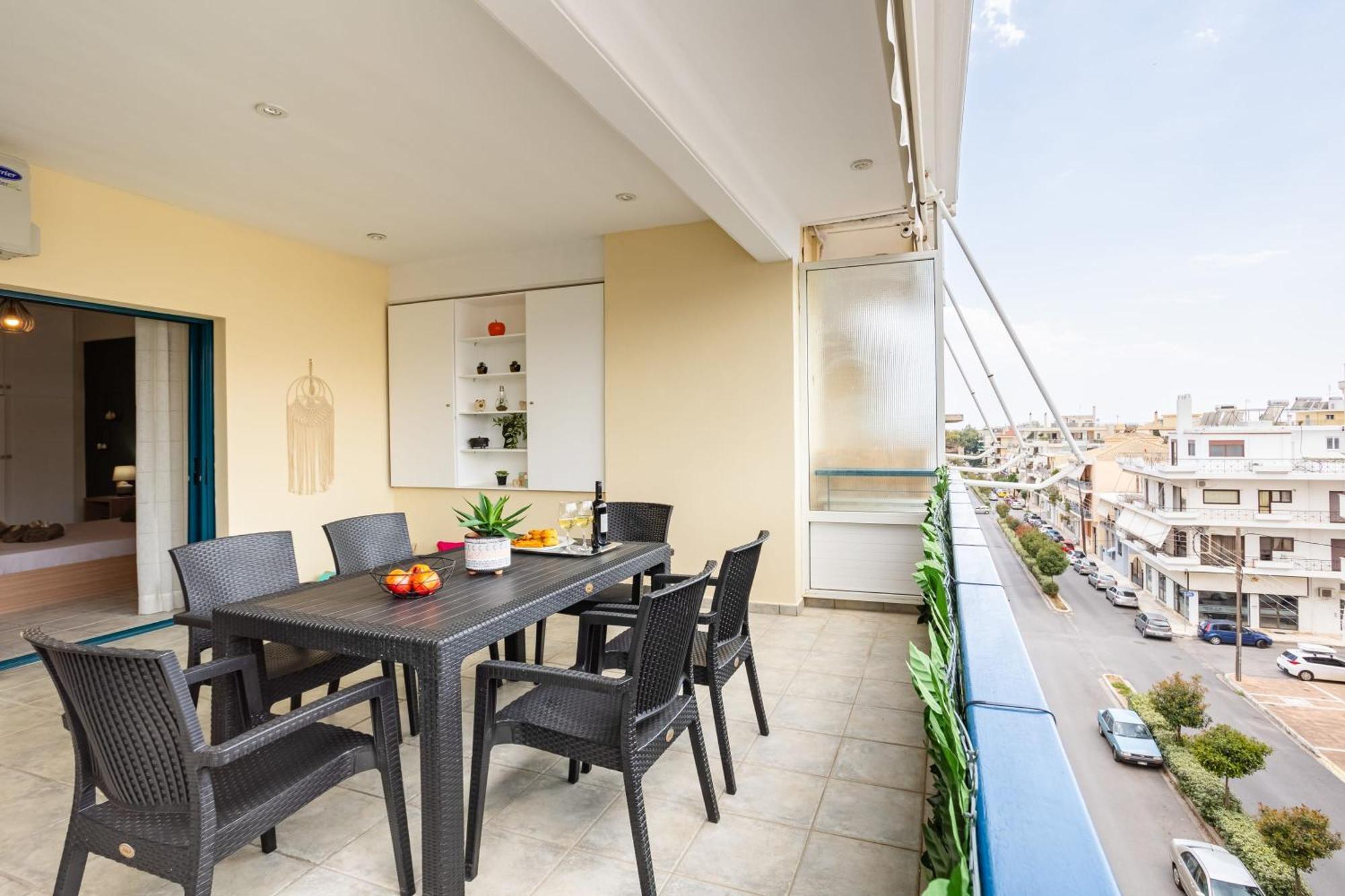Jason City Escape - Cozy Urban Gem Kalamata Extérieur photo
